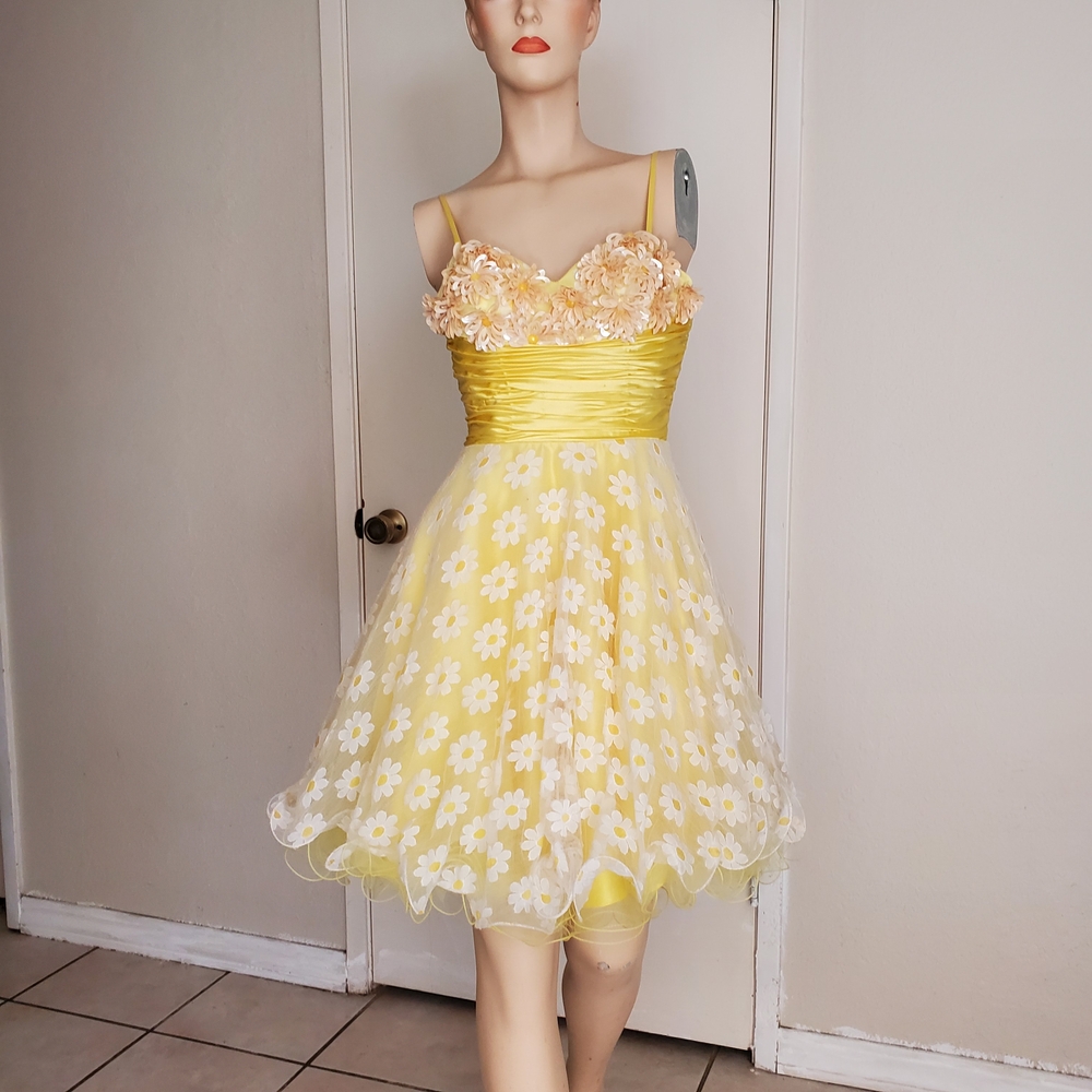 Mac Duggal Couture Yellow Dress
